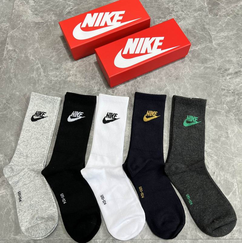 Nike Socks 69